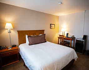 Queen Room